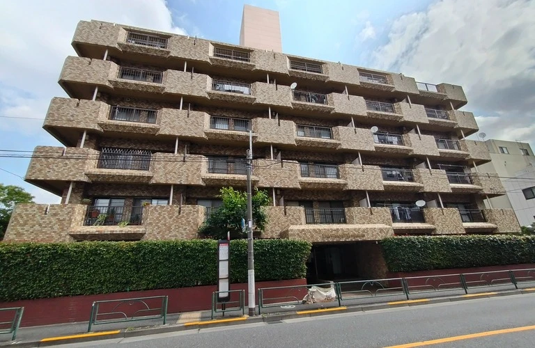 ライオンズマンション高円寺南｜杉並区の不動産査定は株式会社コロンブスへ