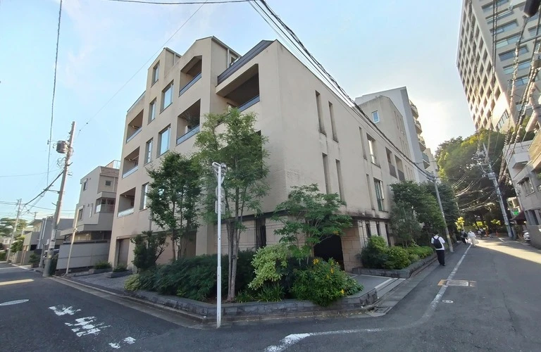 プラウド荻窪｜杉並区荻窪エリアの不動産査定は株式会社コロンブスへ