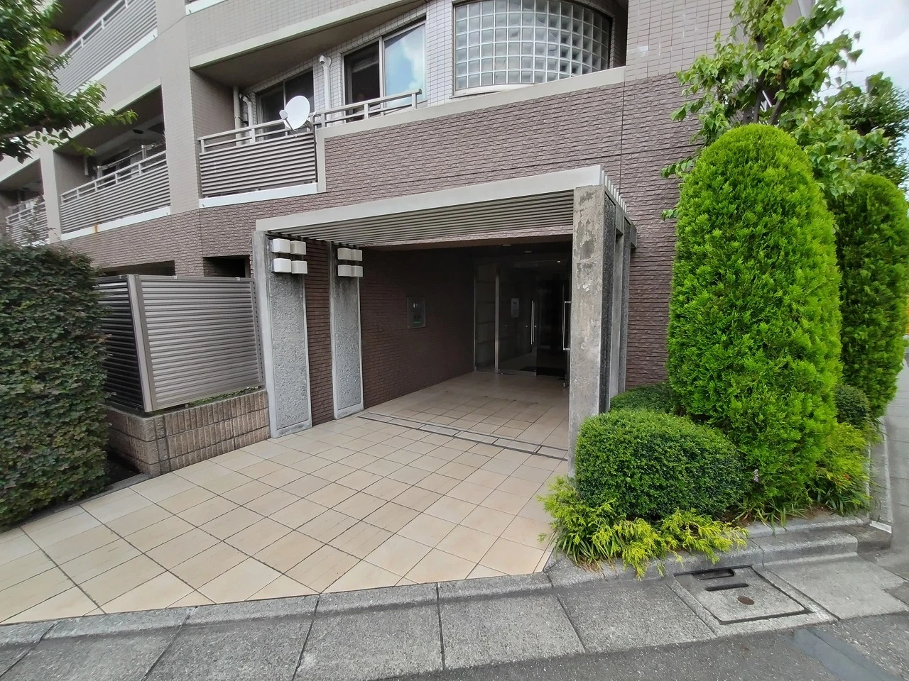 ダウンロード (3)