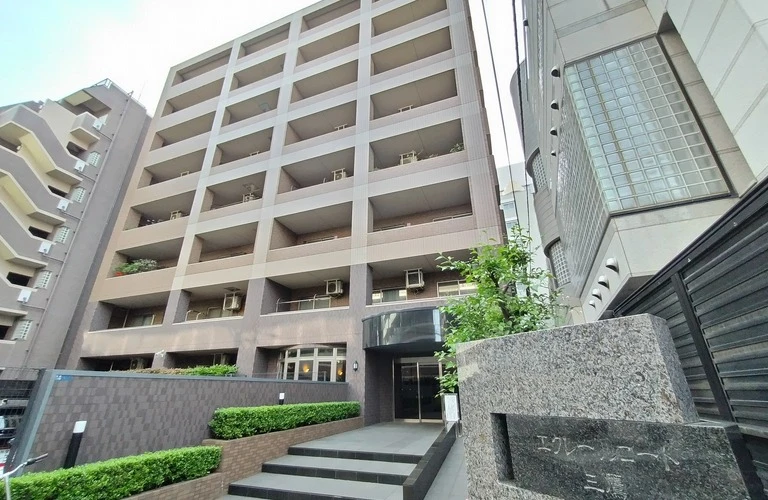 エクレールコート三鷹｜武蔵野市中町エリアの不動産査定と不動産売却のご相談は株式会社コロンブスへ