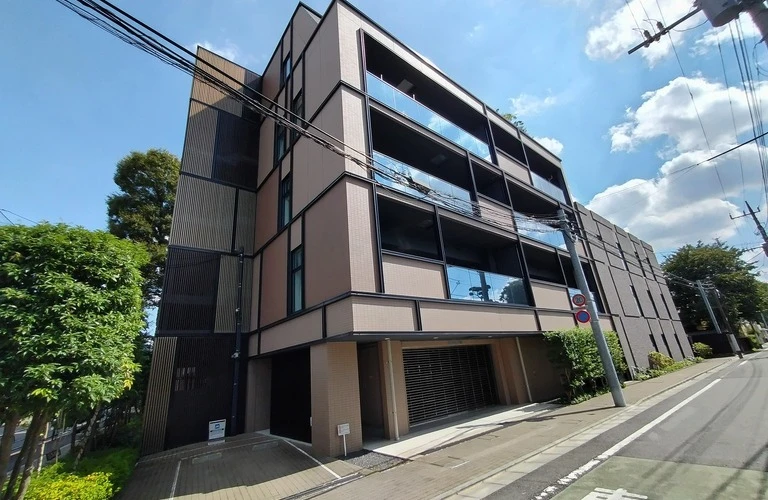 ローレルコート杉並松庵｜杉並区松庵エリアの不動産査定と不動産売却のご相談は株式会社コロンブスへ