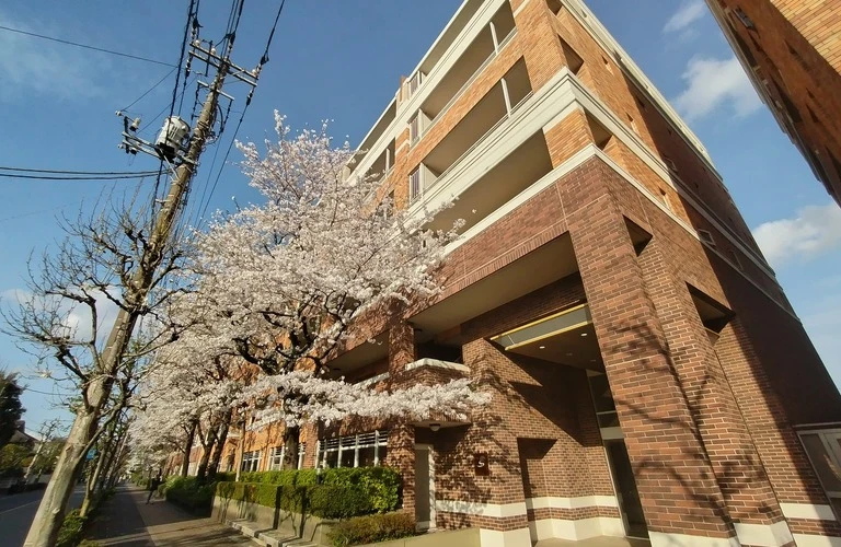 パークスクエア吉祥寺本町｜不動産査定は株式会社コロンブスへ