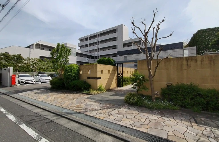 藤和南荻窪二丁目ホームズ｜不動産査定は株式会社コロンブスへ